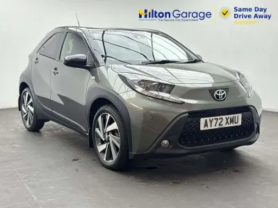Used Toyota Aygo X 72 HP (52 kW) 2022 Green SUV