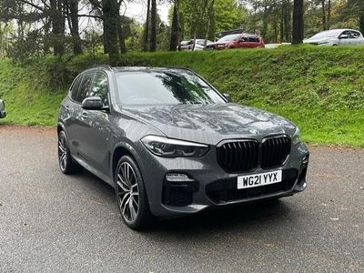Usado BMW X5 M Sport 340 HP (250 kW) 2021 Cinzento SUV