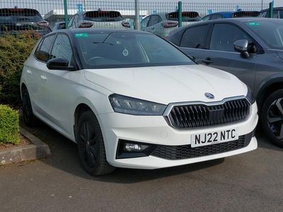 Used Skoda Fabia Colour Edition 110 HP (80 kW) 2022 White Hatchback