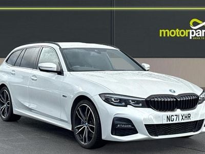 BMW 330e