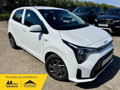 Usado Kia Picanto 2024 Branco Citadino