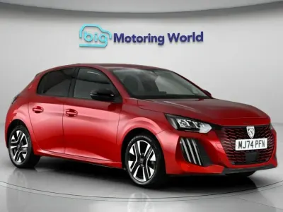 Used Peugeot 208 Allure 100 HP (73 kW) 2024 Red Hatchback