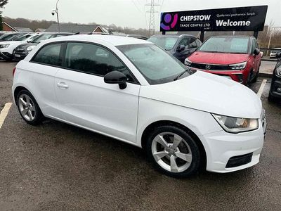 Used Audi A1 Sport 125 HP (91 kW) 2015 White Hatchback