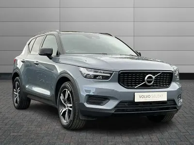 Used Volvo XC40 R-Design 161 HP (118 kW) 2022 SUV