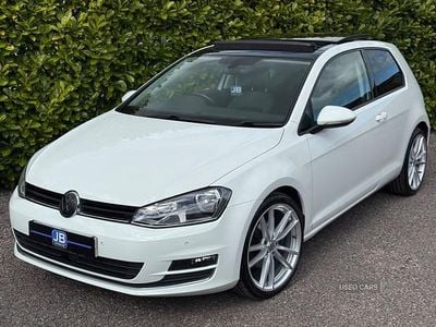Begagnad VW Golf VII GT 110 HK (80 kW) 2017 Vit Halvkombi