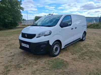Used Peugeot Expert Premium 2022 White Van