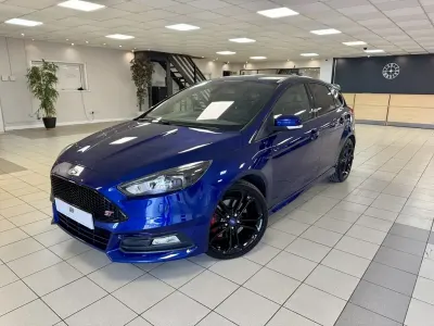 Used Ford Focus ST 2018 Blue Hatchback