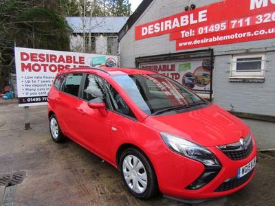 Used Vauxhall Zafira 2015 Red MPV