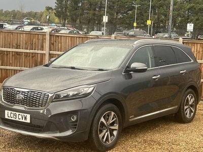 Grey Used 2019 Kia Sorento SUV | £13,600 (Good price)