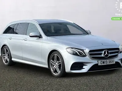 Begagnad Mercedes E220 AMG line 194 HK (142 kW) 2019 Silver Kombi