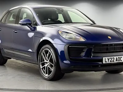 Usado Porsche Macan 265 HP (194 kW) 2022 Azul SUV