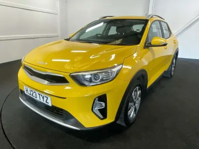 Used Kia Stonic 2023 Yellow SUV