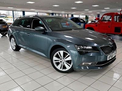 Grey Used 2019 Skoda Superb SE L Executive Estate | £15,189 (Fair price)