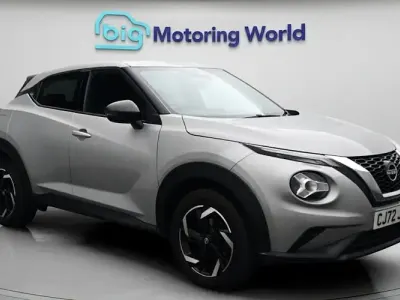 Used Nissan Juke N-Connecta 114 HP (83 kW) 2023 Silver SUV