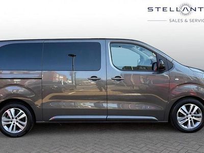Used Peugeot e-Traveller Allure 98 kW (134 HP) 2022 Grey MPV