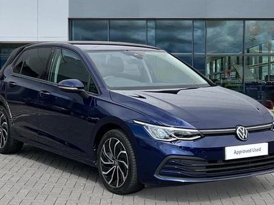 Used VW Golf VIII Life 130 HP (95 kW) 2023 Atlantic blue metallic