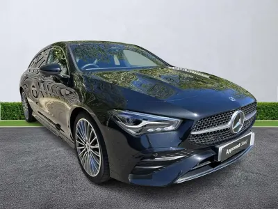 Usado Mercedes CLA220 AMG Line Premium 2025 Preto Sedan