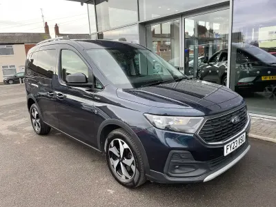 Used Ford Tourneo Connect Active 122 HP (89 kW) 2023 Blue MPV