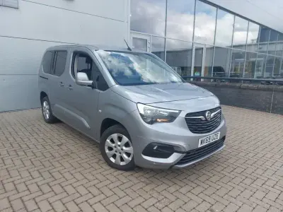 Używany Vauxhall Combo 130 KM (95 kW) 2020 Szary Minivan