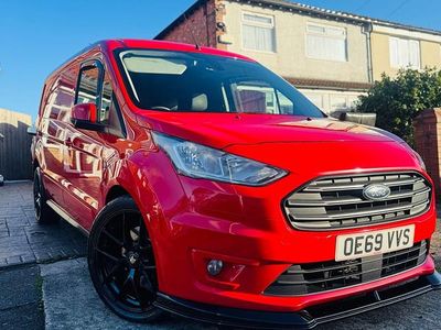 Red Used 2019 Ford Transit Limited Van | £9,250 (Expensive)