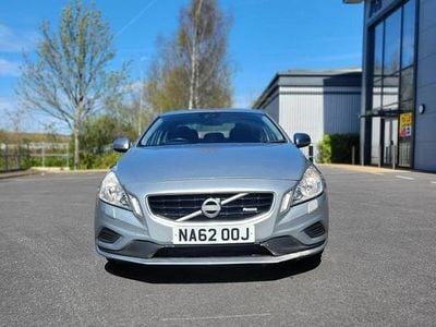Used Volvo S60 R-Design 150 HP (110 kW) 2012 Silver Sedan