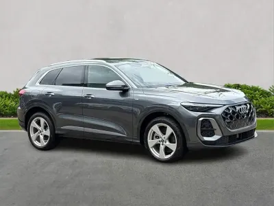 New Audi Q5 S-Line 200 HP (147 kW) 2025 Other SUV