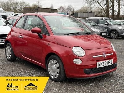 Gebraucht Fiat 500 Lounge 69 PS (50 kW) 2025 Rot Kleinwagen