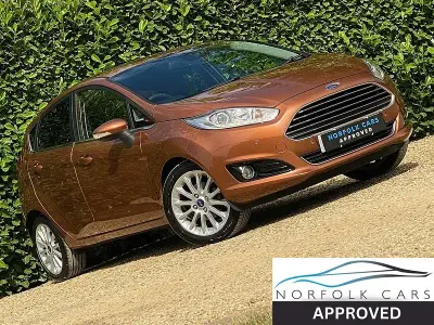 Used Ford Fiesta Titanium X 125 HP (91 kW) 2013 Yellow Hatchback