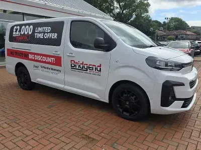 Used Citroën Dispatch 120 HP (88 kW) 2024 White MPV