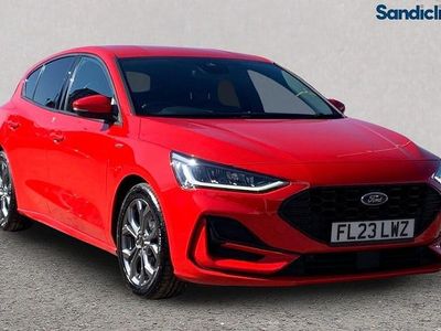 Used Ford Focus ST-Line 125 HP (91 kW) 2023 Race red (standard colour) Hatchback