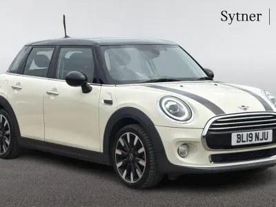 Used Mini Cooper Exclusive 134 HP (98 kW) 2019 White Hatchback