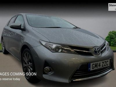 Used Toyota Auris Hybrid 136 HP (100 kW) 2014 Hatchback