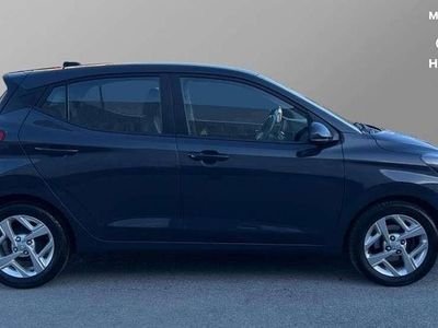 Used Hyundai i10 SE 67 HP (49 kW) 2022 Grey Hatchback