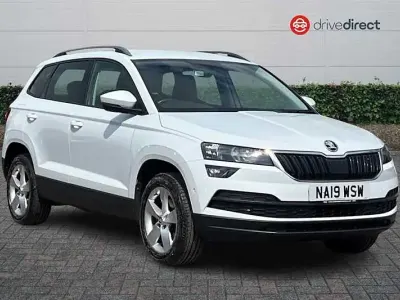 Used Skoda Karoq SE 116 HP (85 kW) 2019 White SUV