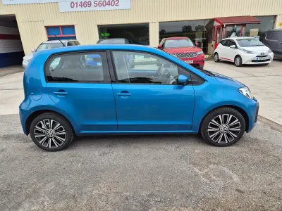 Used VW up! high up! 90 HP (66 kW) 2018 Blue Hatchback