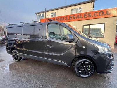 Used Renault Trafic 2017 Black MPV