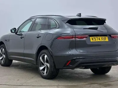 Begagnad Jaguar F-Pace R-Dynamic 397 HK (291 kW) 2024 Grå SUV