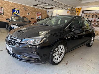 Used Vauxhall Astra 136 HP (100 kW) 2017 Black Hatchback