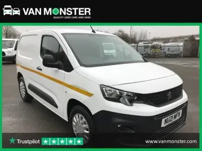 Second-hand Peugeot Partner 2021 Alb Monovolum