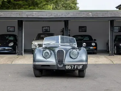 Begagnad Jaguar XK 1951 Silver Cab