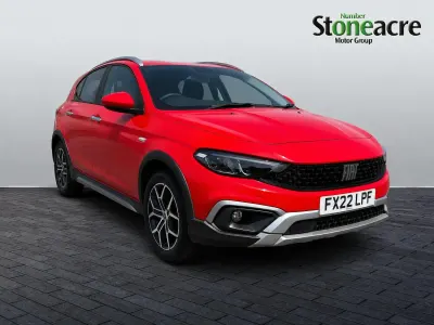 Used Fiat Tipo Red 100 HP (73 kW) 2022 Red Hatchback