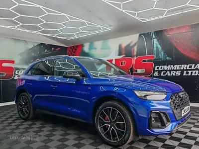 Begagnad Audi Q5 Design 2021 Blå SUV