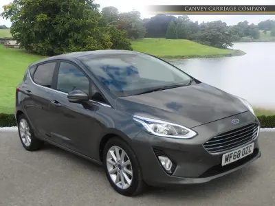 Used Ford Fiesta Zetec 82 HP (60 kW) 2013 Silver Hatchback