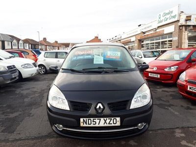 used Renault Scénic II 1.5 dCi Diesel Dynamique From £2