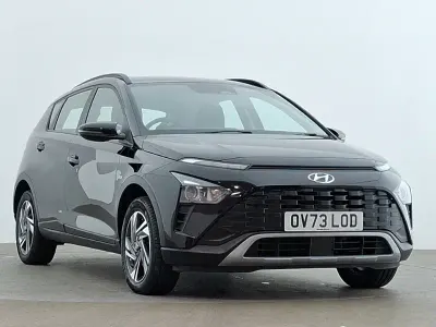 Używany Hyundai Bayon SE 100 KM (73 kW) 2023 Czarny SUV