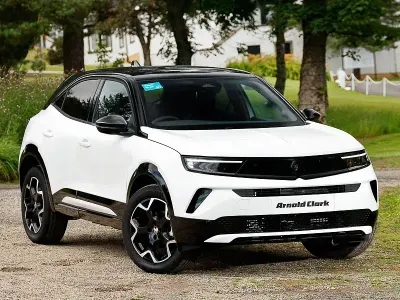 New Vauxhall Mokka 136 HP (100 kW) 2026 Silver SUV