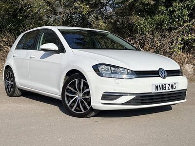 Used VW Golf VII SE 125 HP (91 kW) 2018 White Hatchback