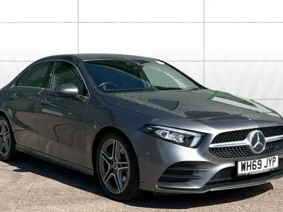 Używany Mercedes A200 AMG Line Premium 163 KM (119 kW) 2019 Szary Sedan/Limuzyna