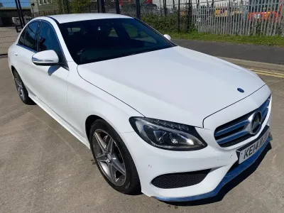 Used Mercedes C220 AMG line 2014 White Sedan