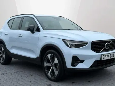 Used Volvo XC40 Plus 197 HP (144 kW) 2024 Blue SUV
